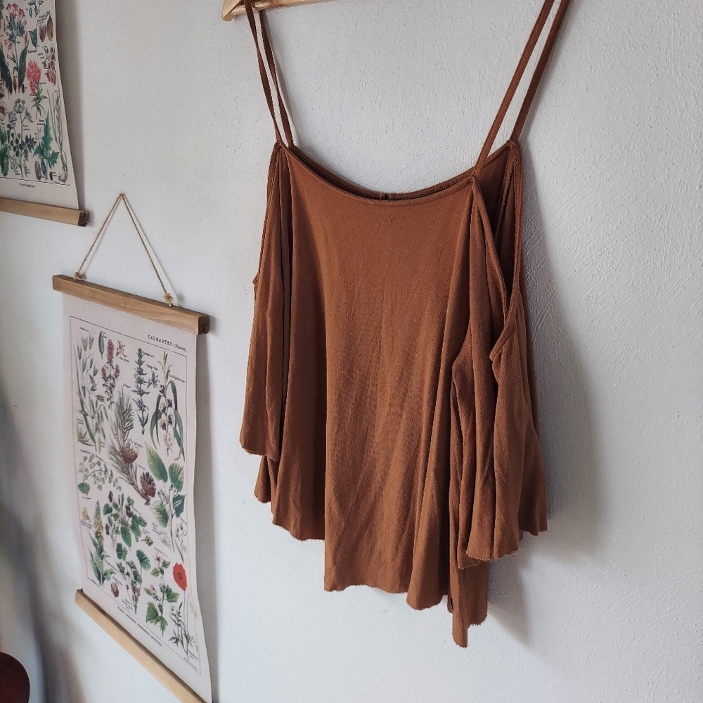 American Eagle - Medium - Brown Belle Off the Shoulder Top